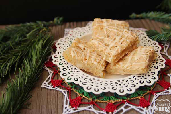 Egg Nog Cookie Bars