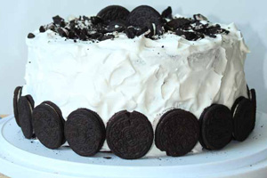 Chocolate Oreo Cheesecake Cake