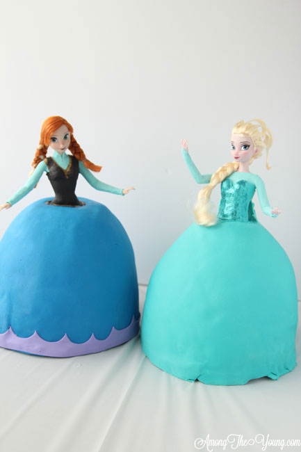 Frozen Party Ideas featured by top US lifestyle blog, Among the Young