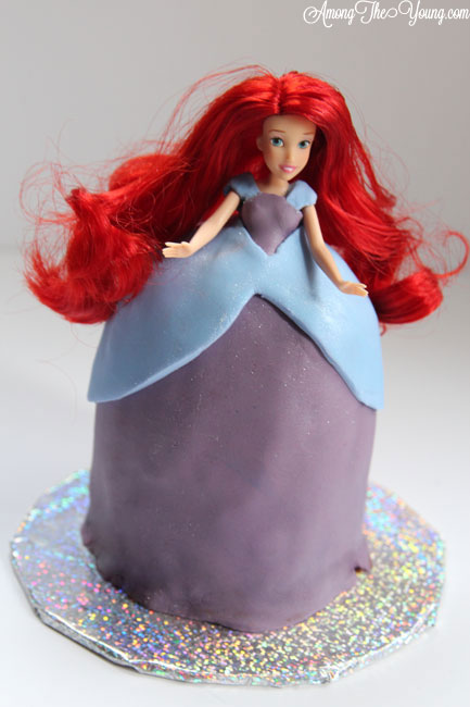 25 Amazing Disney Princess Cakes | Fun Money Mom