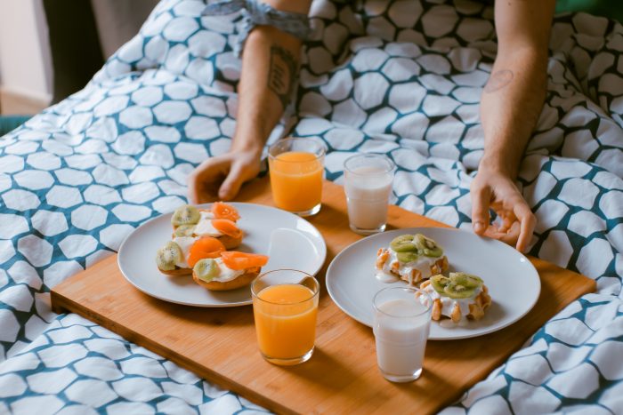 10 things to do in the hospital after baby featured by top Utah Lifestyle blog, Among the Young: image of tray of food