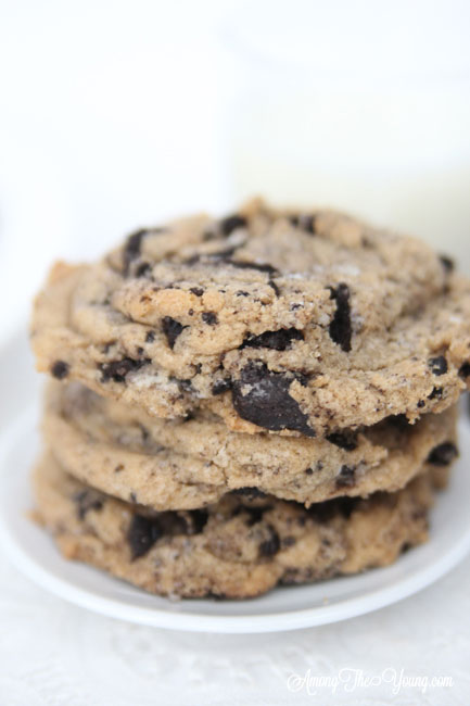 Browned Butter Cookies and Cream Cookies featured by top Utah Foodie blog, Among the Young: image of cookies stacked close up | Browned Butter Chewy Cookies and Cream cookies by popular Utah food blog, Among the Young: image of browned butter cookies and cream cookies.