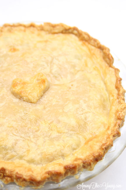 Classic pie crust recipe by top Utah Foodie Among the Young: image of pie with a heart in the middle