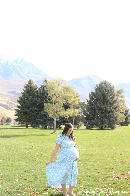 The best Non-Maternity dresses featured by top Utah fashion blog Among the Young: image of Clad and Cloth Ella dress